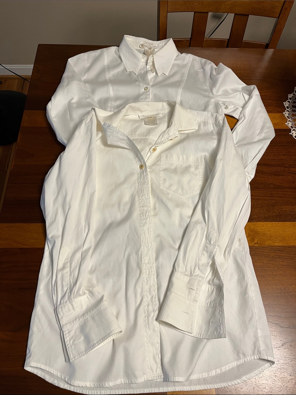 Escada White Long-Sleeve Dress Shirt, set of 2 whites, size 6 USA , cotton - Picture 17 of 17